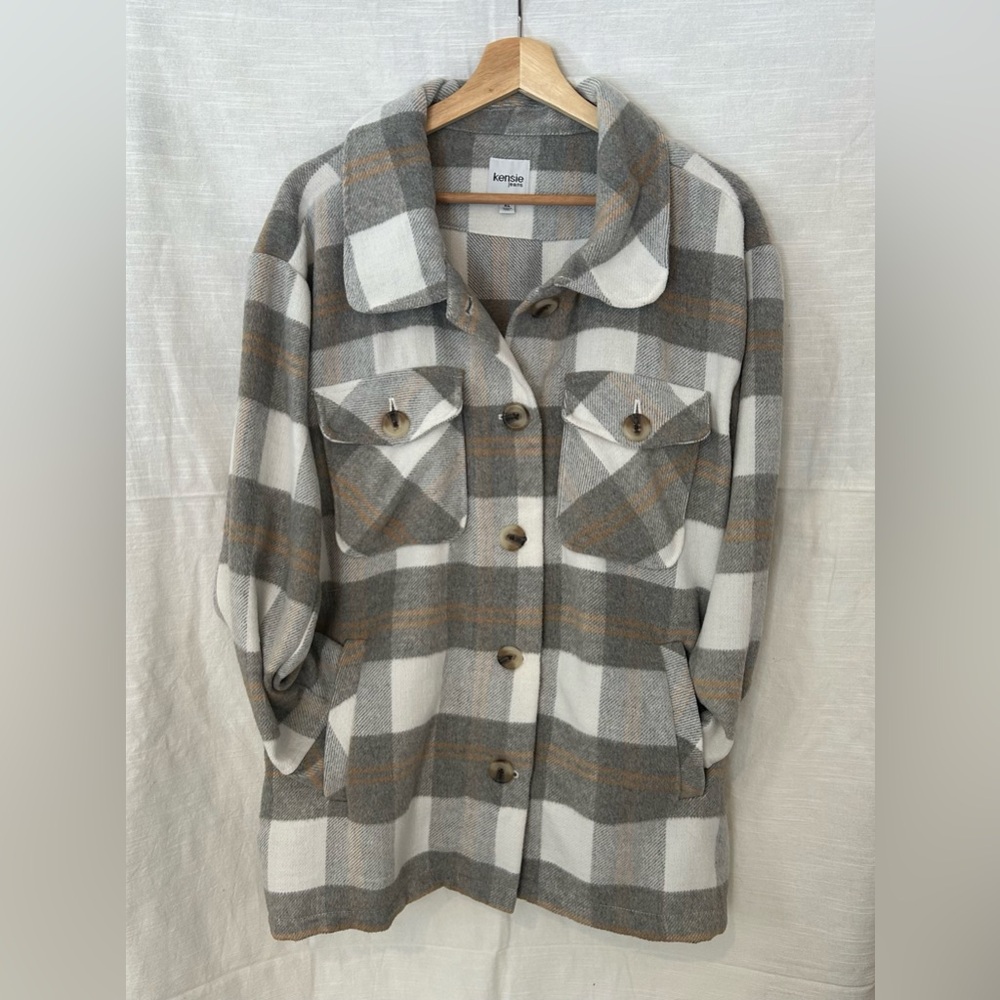 Kensie's Women's Plaid Jacket Shacket - Gray and Brown boxy casual cozy utility
